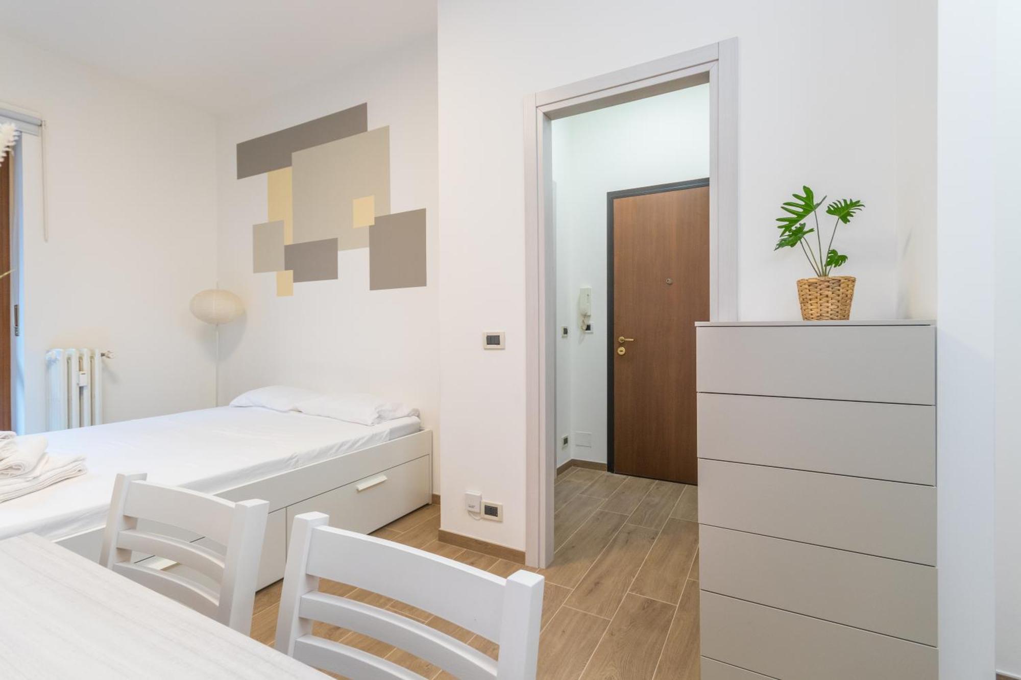 Giuria House 2 *